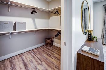 Walk-in closet
